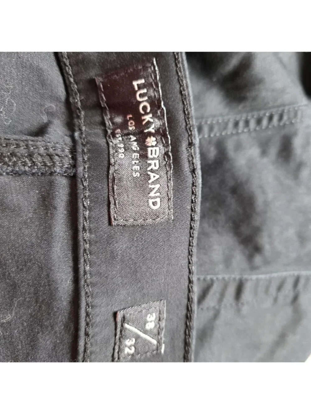 Lucky Brand 121 Slim Straight Mens Black Pants Size 38x32